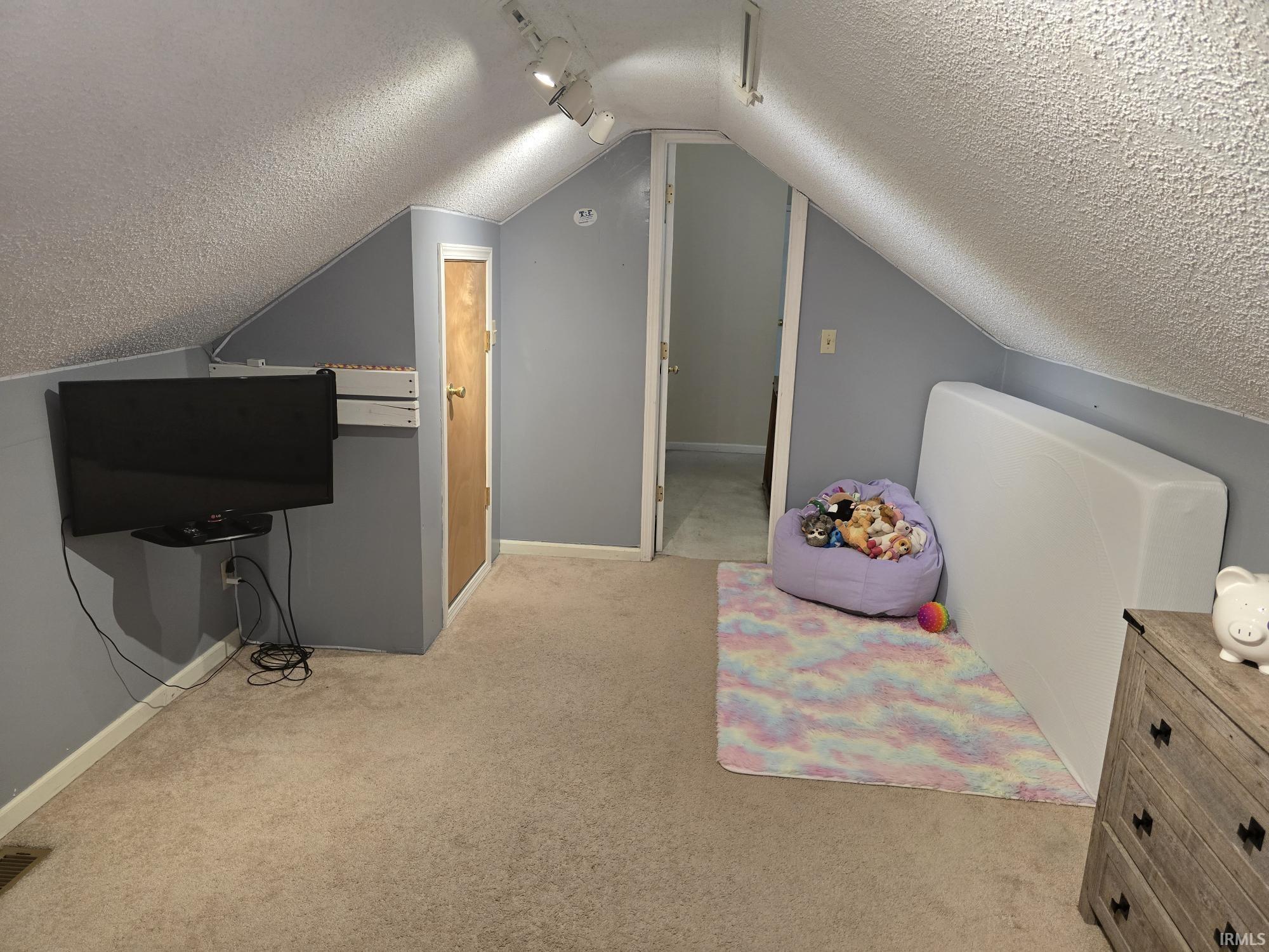 318 Gayle Drive Sweetser, IN 46987 - Photo 24 of 32