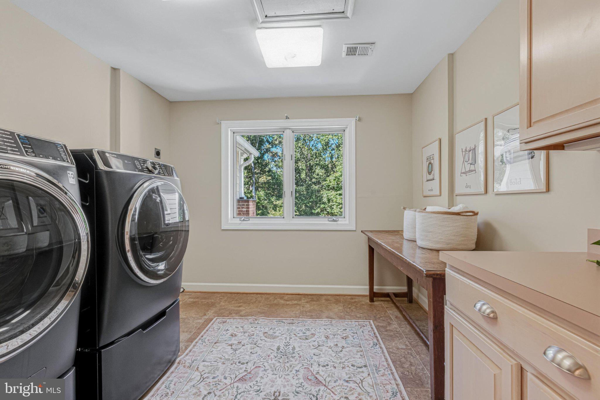1236 Tottenham Court Reston, VA 20194 - Photo 44 of 82 Gallery Image 44