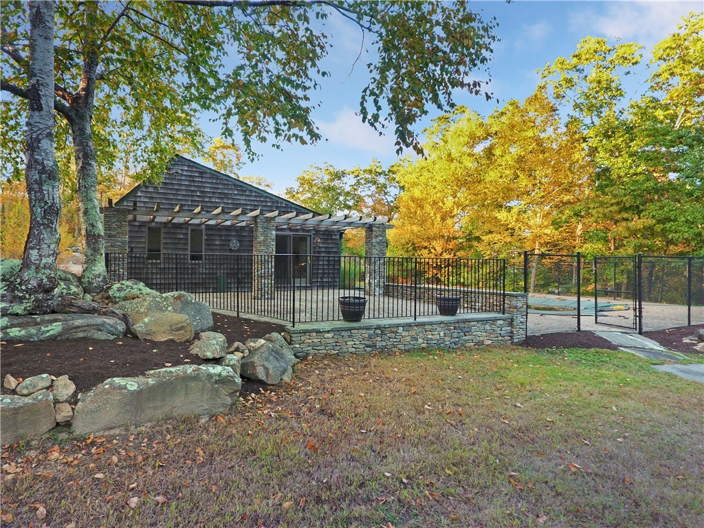 116 Old Mountain Road Richmond, RI 02892 - Photo 5 of 37