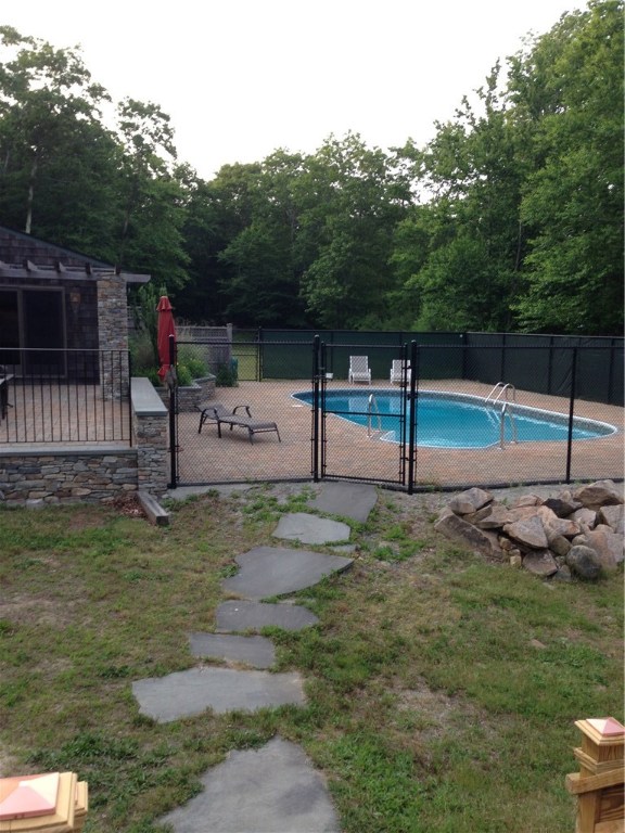 116 Old Mountain Road Richmond, RI 02892 - Photo 6 of 37