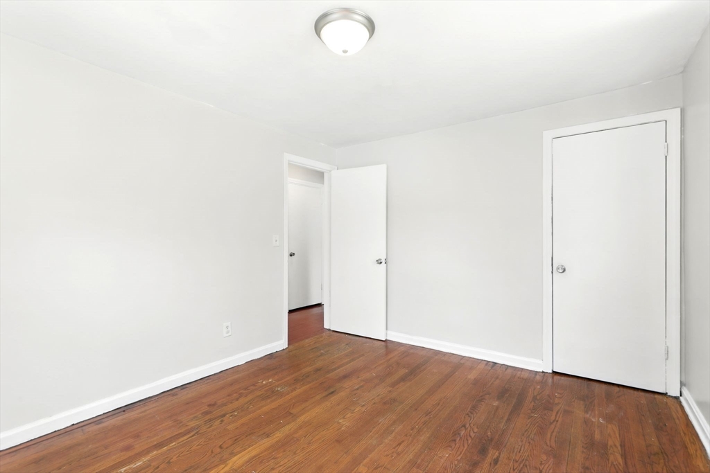 207 Euclid Avenue Springfield, MA 01108 - Photo 19 of 37 Gallery Image 19