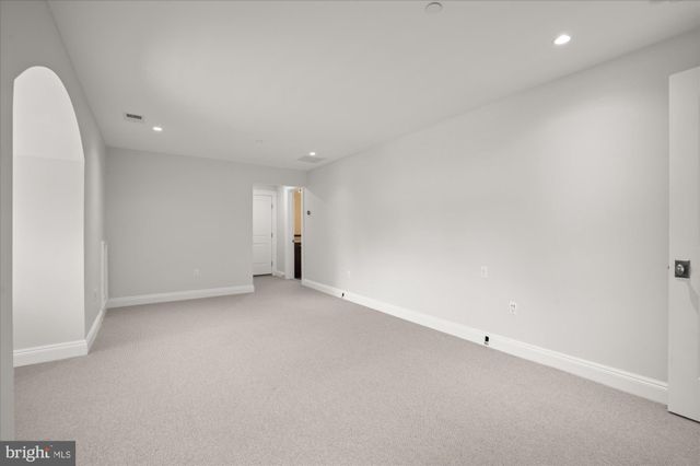 $4,000,000 | 5120 Wessling Lane, Bethesda, MD 20814