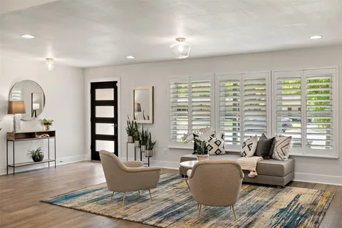 $1,495,000 | 5721 Louise Lane, Austin, TX 78757