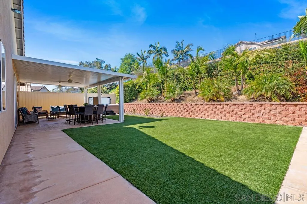 1253 Sunset Heights Road Escondido, CA 92026 - Photo 25 of 30 a view of a garden