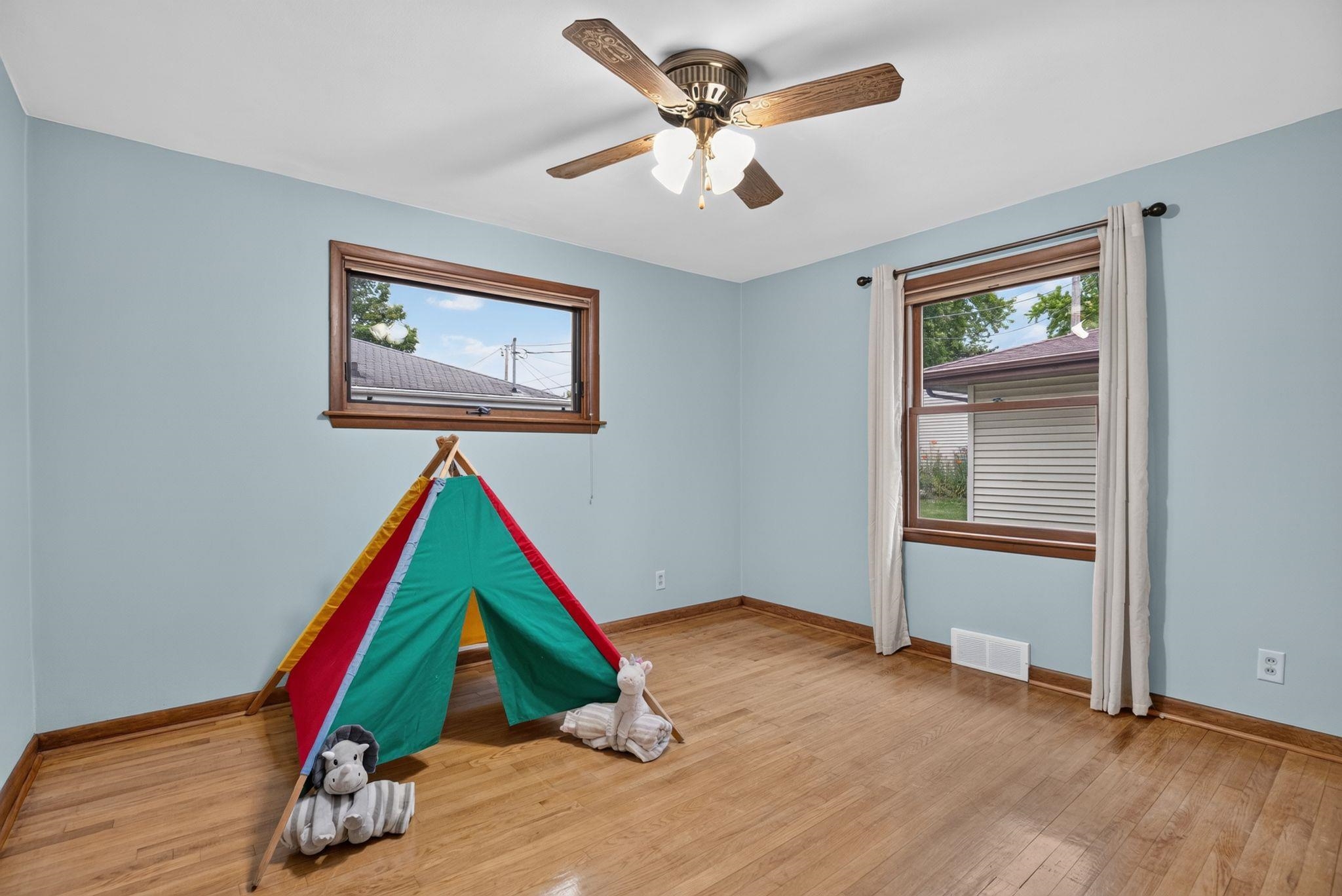 926 East Byrd Street Appleton, WI 54911 - Photo 18 of 34
