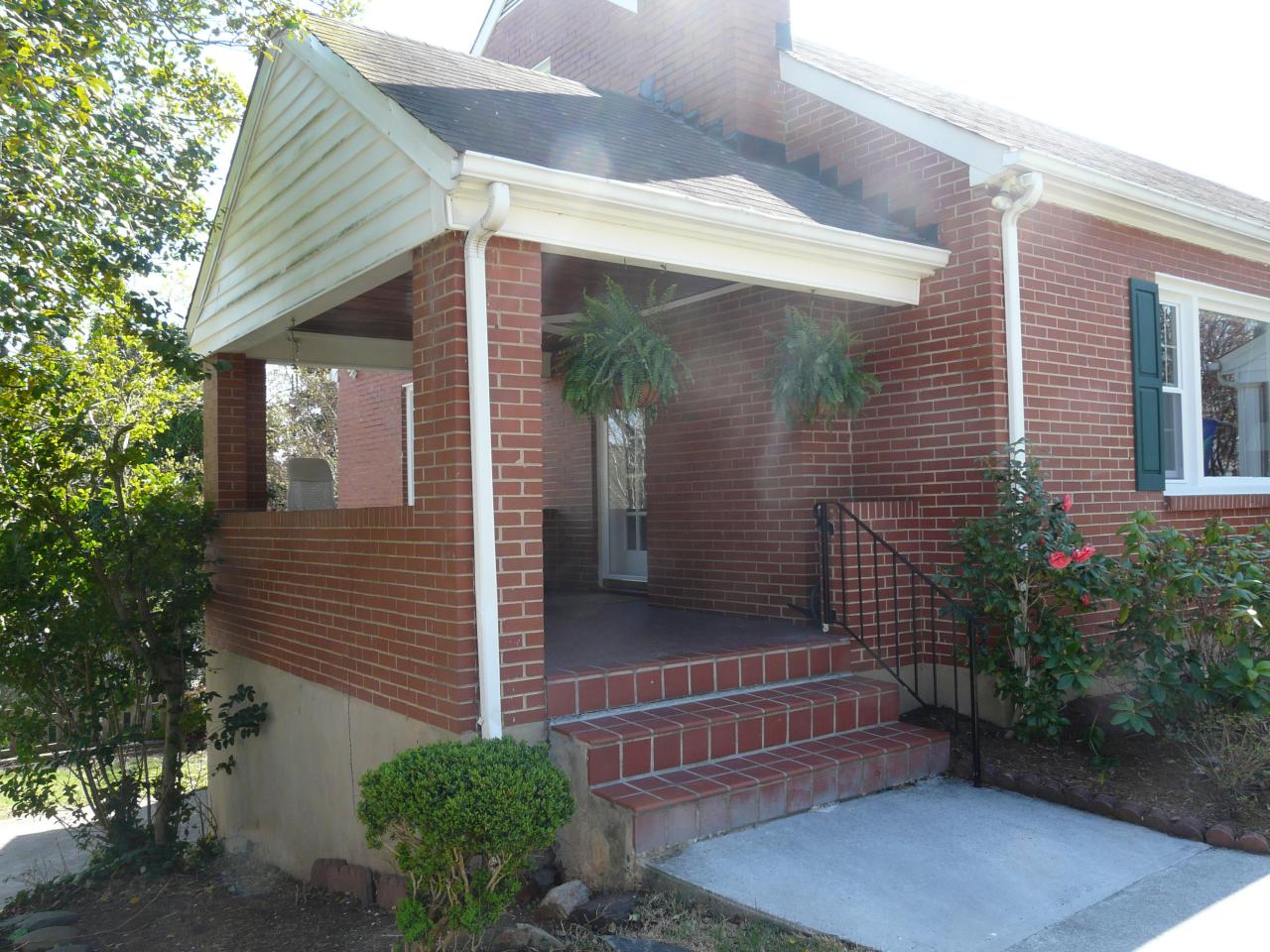 2434 Tillett Road Southwest Roanoke, VA 24015 - Photo 13 of 13 Side