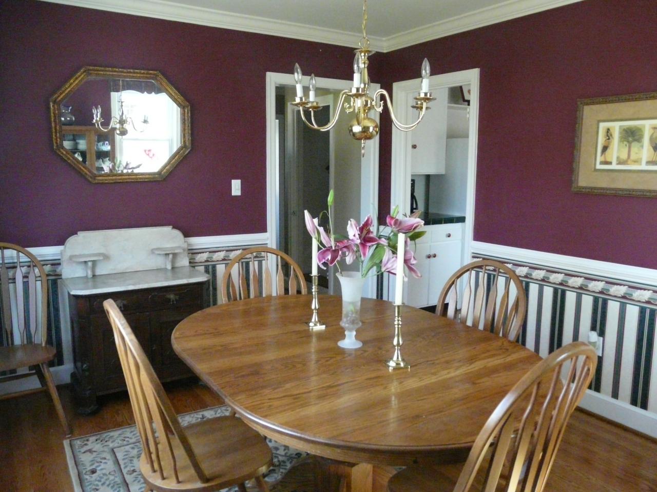 2434 Tillett Road Southwest Roanoke, VA 24015 - Photo 6 of 13 Dining room