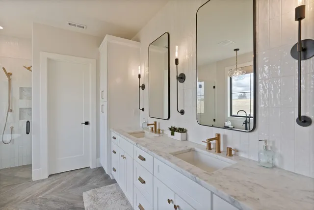 $2,200,000 | 17415 North Dunn Road, Colbert, WA 99005