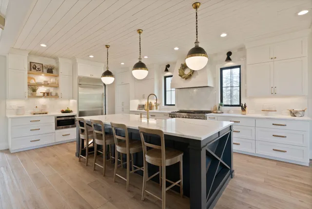 $2,200,000 | 17415 North Dunn Road, Colbert, WA 99005