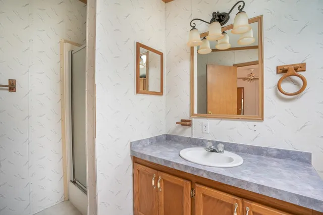 $194,900 | 9449 North 137th Street West, Sedgwick, KS 67135