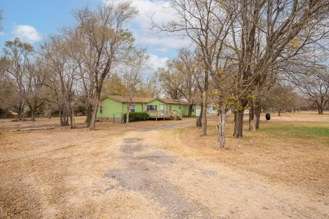 $194,900 | 9449 North 137th Street West, Sedgwick, KS 67135