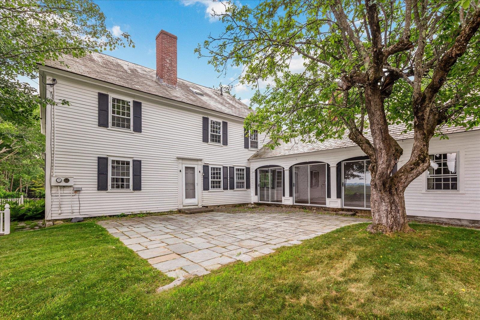 234 Howeville Road Fitzwilliam, NH 03447 - Photo 4 of 29