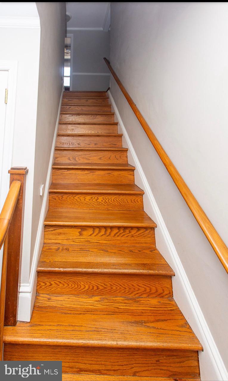 2947 Potshop Road Norristown, PA 19403 - Photo 16 of 41 a view of entryway