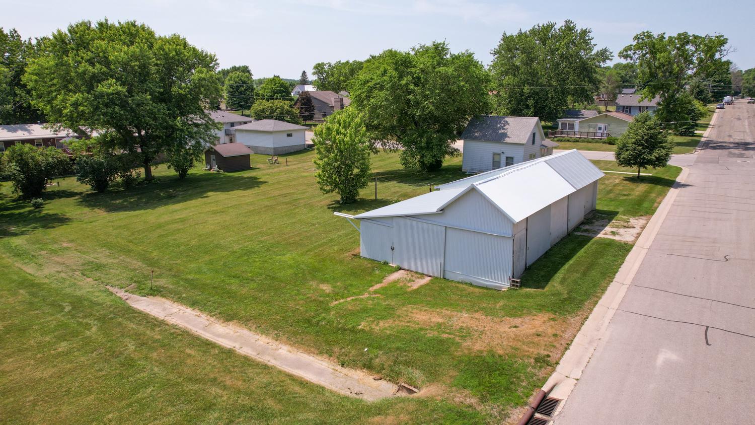 1003 Grand Street Southeast Chatfield, MN 55923 - Photo 12 of 46