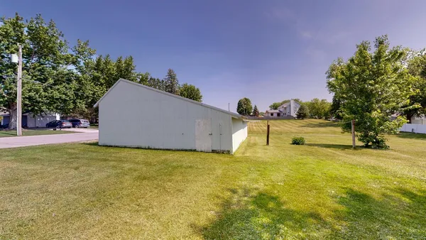 $339,900 | 1003 Grand Street Southeast, Chatfield, MN 55923