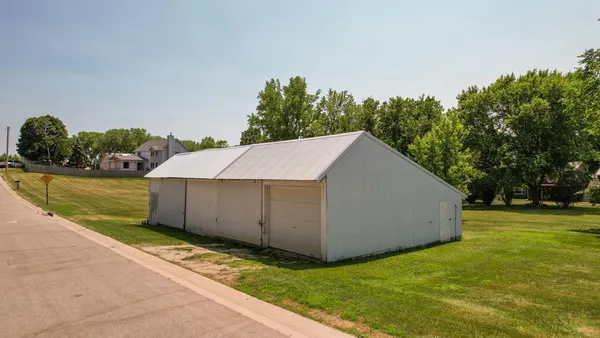 $339,900 | 1003 Grand Street Southeast, Chatfield, MN 55923