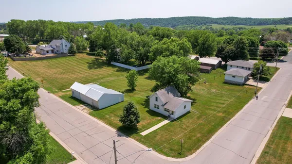 $339,900 | 1003 Grand Street Southeast, Chatfield, MN 55923