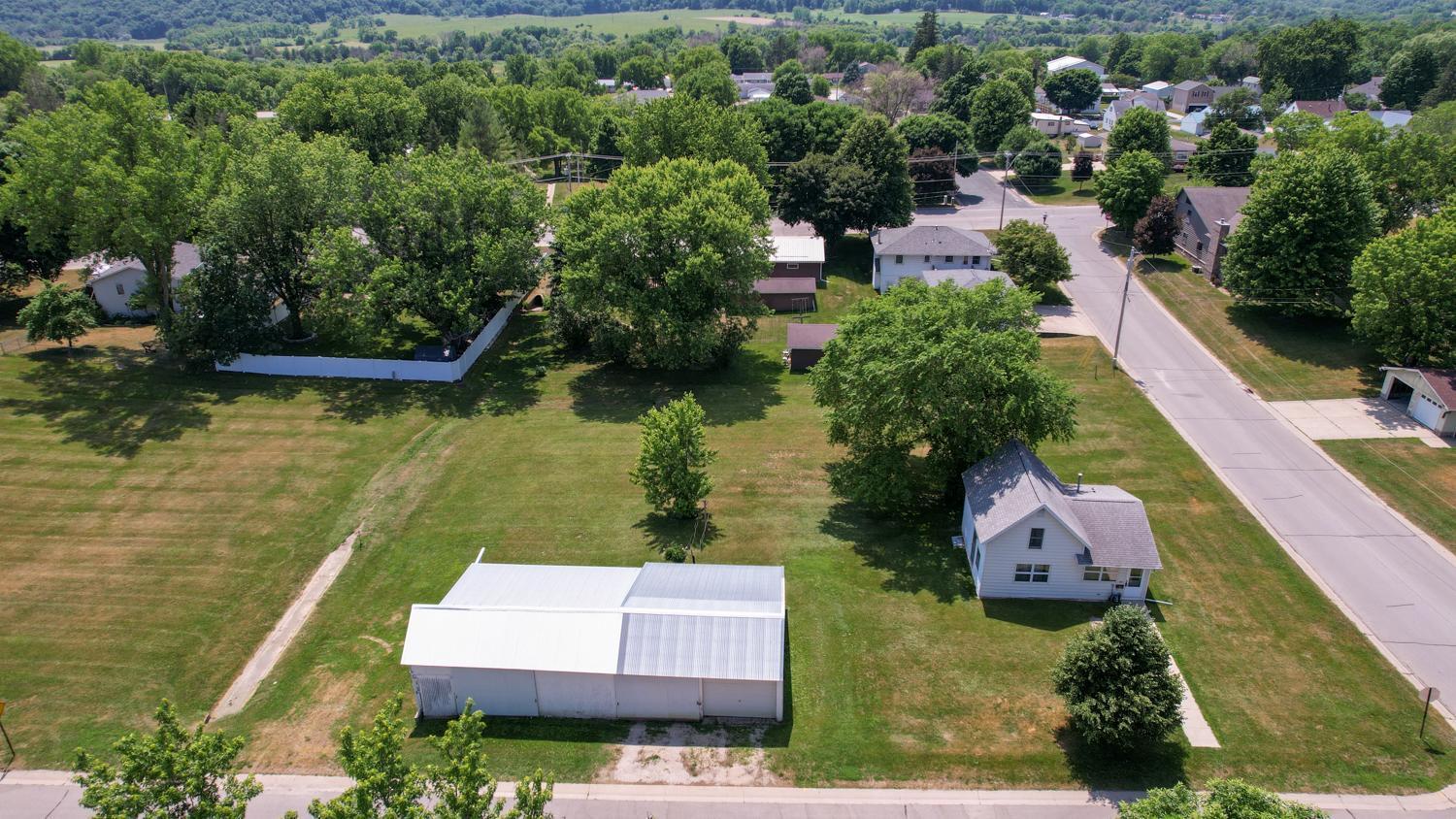 1003 Grand Street Southeast Chatfield, MN 55923 - Photo 5 of 46