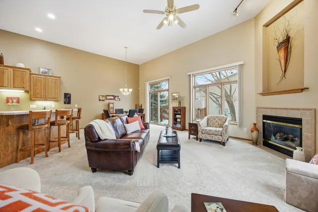 $330,000 | 3250 40th Avenue South, Unit F, Fargo, ND 58104