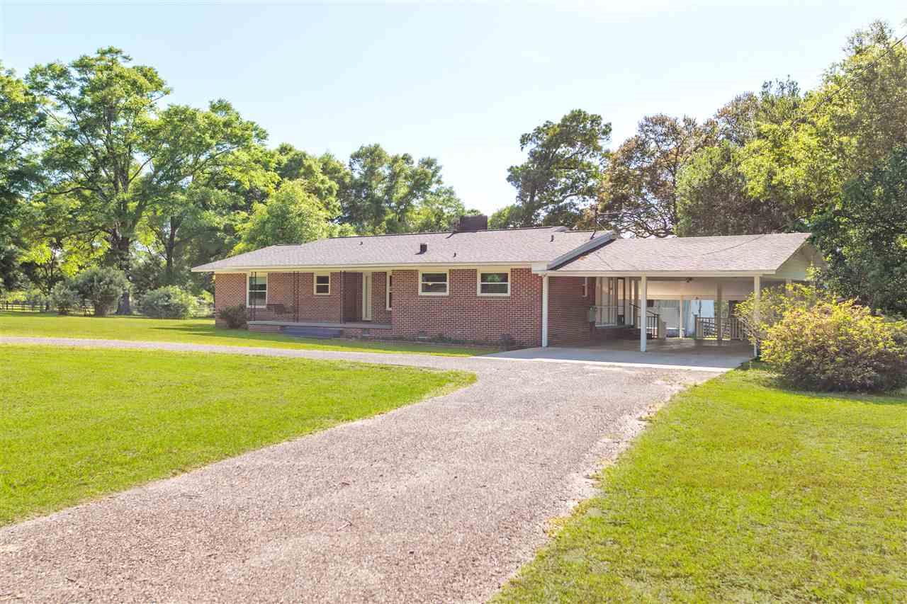 1505 Lewis Road Milton, FL 32570 - Photo 1 of 41 Gallery Image 1