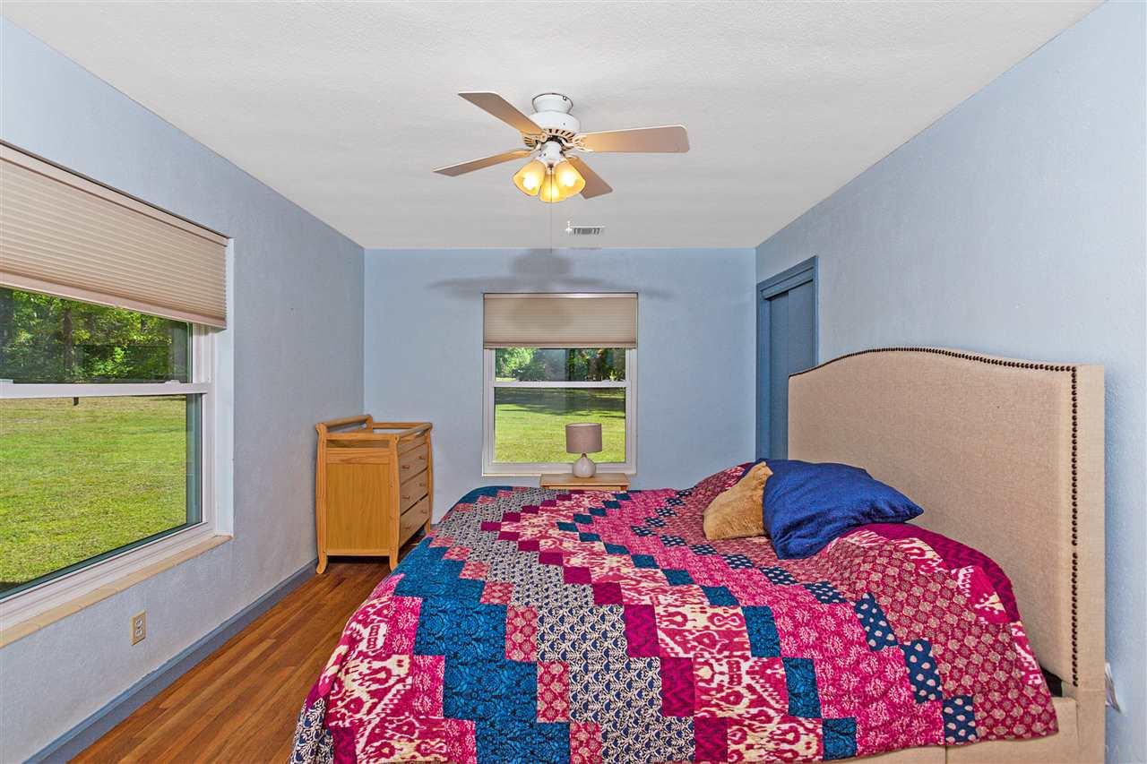 1505 Lewis Road Milton, FL 32570 - Photo 16 of 41 Gallery Image 16