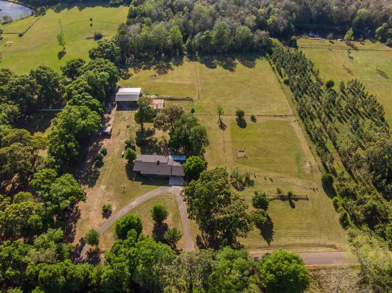 1505 Lewis Road Milton, FL 32570 - Photo 24 of 41 Gallery Image 24