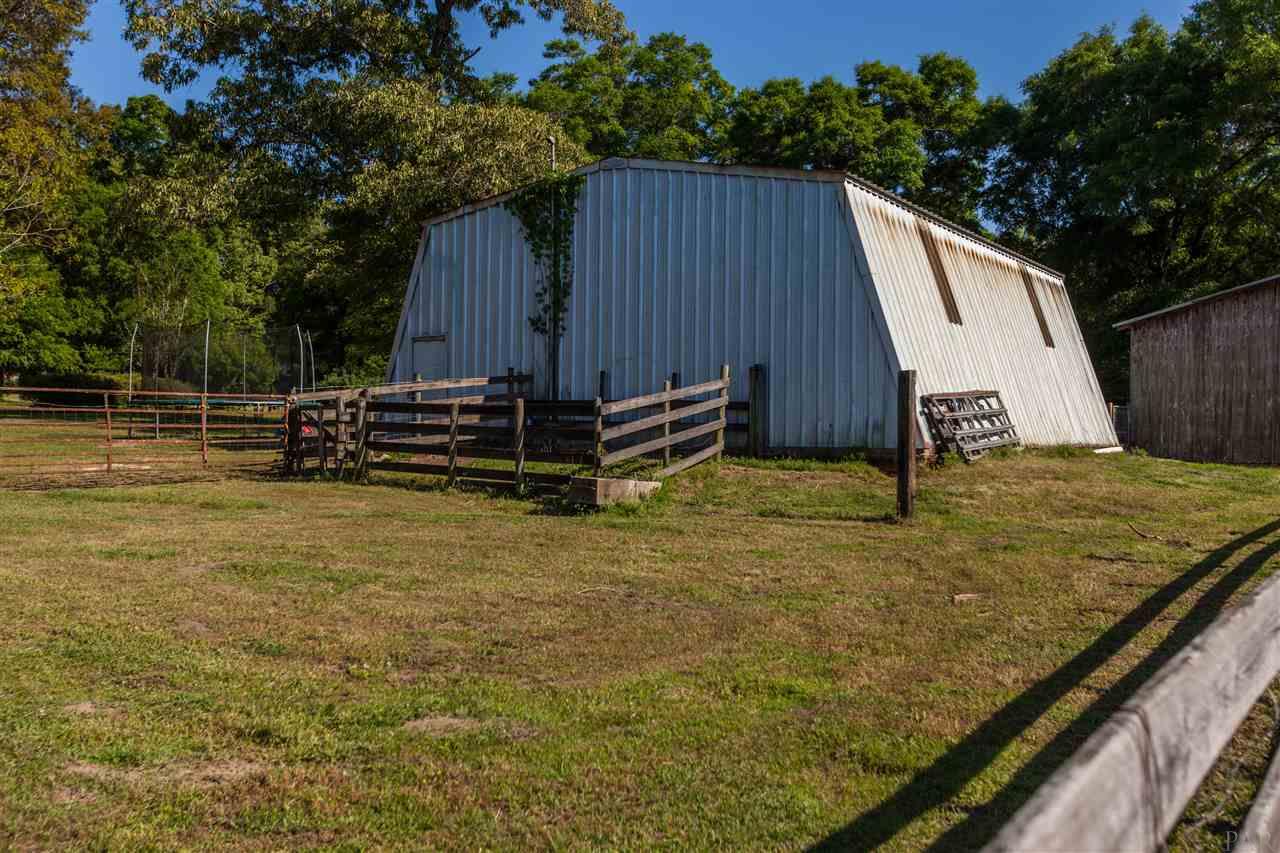 1505 Lewis Road Milton, FL 32570 - Photo 25 of 41 Gallery Image 25