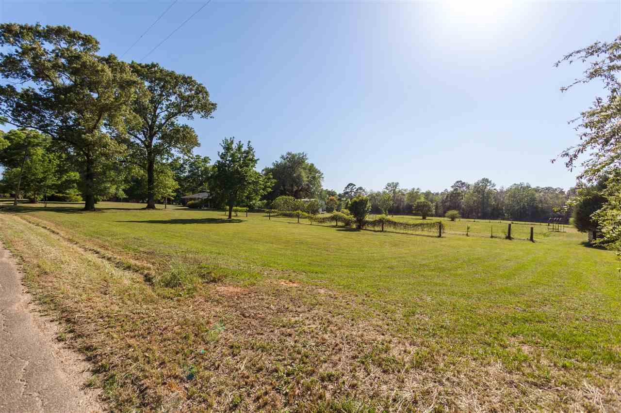 1505 Lewis Road Milton, FL 32570 - Photo 36 of 41 Gallery Image 36