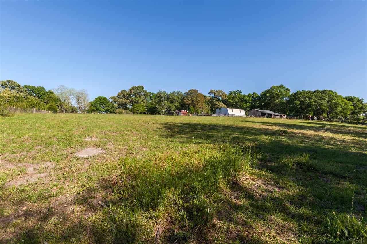 1505 Lewis Road Milton, FL 32570 - Photo 38 of 41 Gallery Image 38