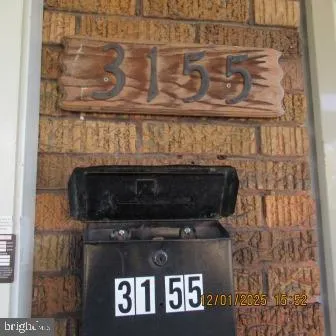 a close view of stove