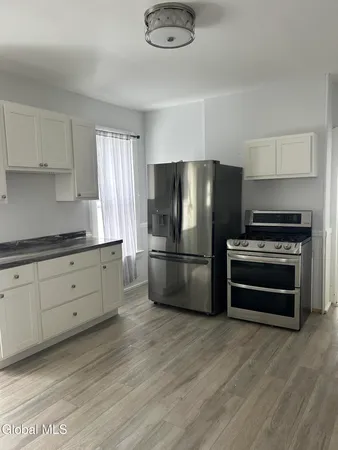 $1,600 | 107 North Ten Broeck Street, Scotia, NY 12302