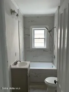 $1,600 | 107 North Ten Broeck Street, Scotia, NY 12302