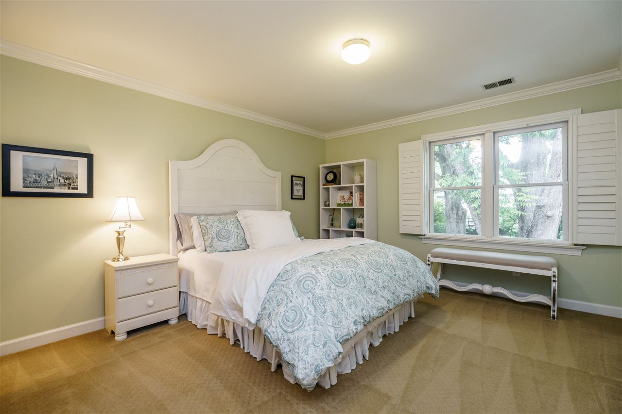 708 Harvey Street Raleigh, NC 27608 - Photo 12 of 19 Photo 12