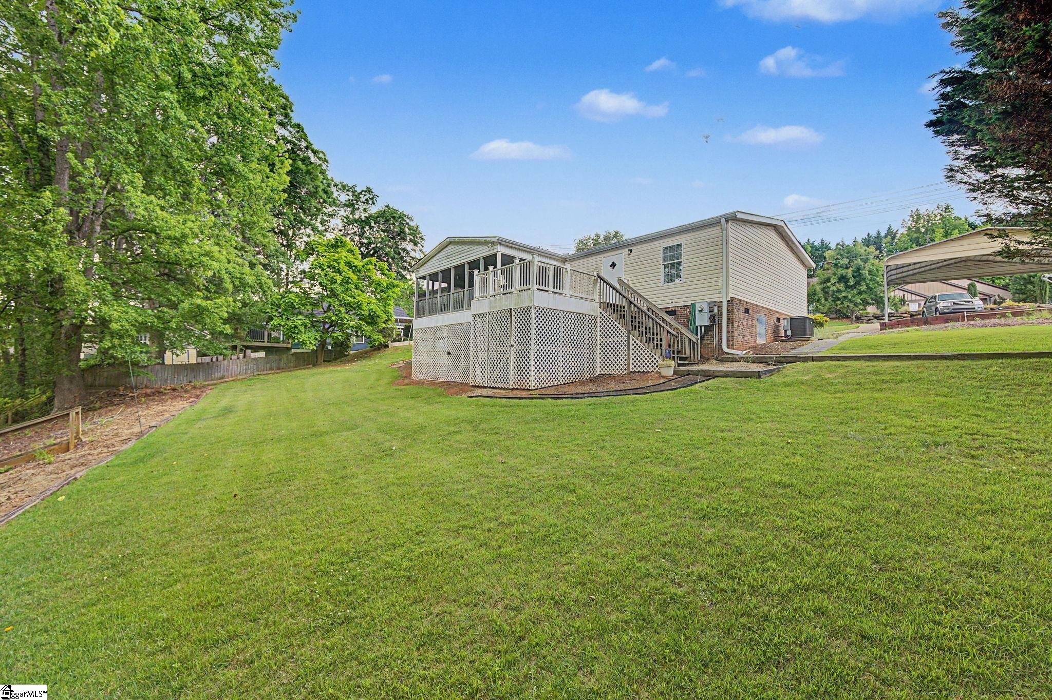 1754 Memorial Dr Extension Greer, SC 29651 - Photo 41 of 44