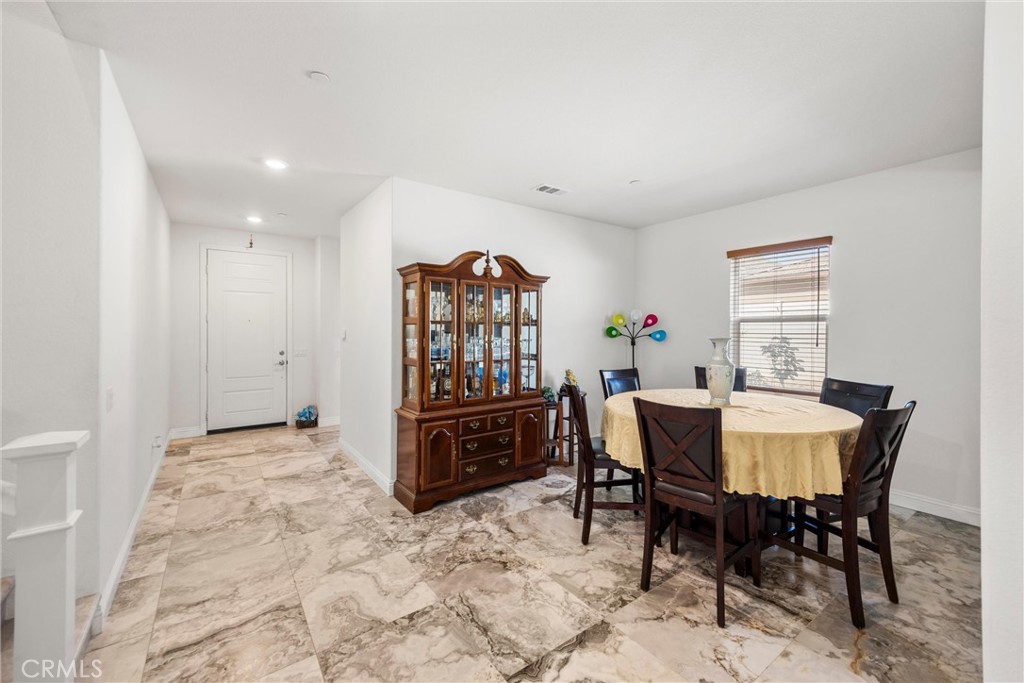 7908 Zona Court Riverside, CA 92507 - Photo 12 of 59
