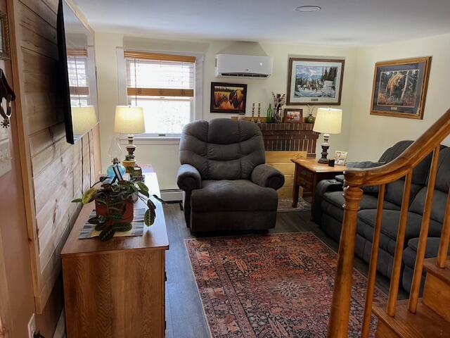 662 Temple Road Farmington, ME 04938 - Photo 29 of 55 Living Room