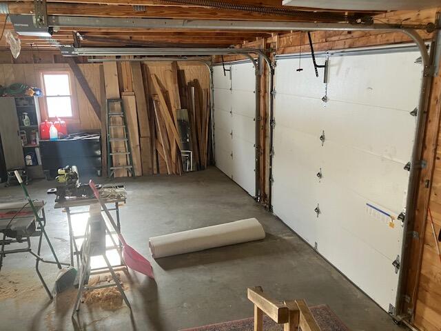 662 Temple Road Farmington, ME 04938 - Photo 45 of 55 Garage
