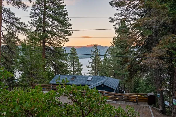 $719,000 | 355 Tuscarora Road, Crystal Bay, NV 89402