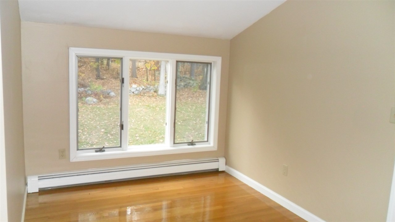 4 Virginia Court Hooksett, NH 03106 - Photo 13 of 21 Gallery Image 13