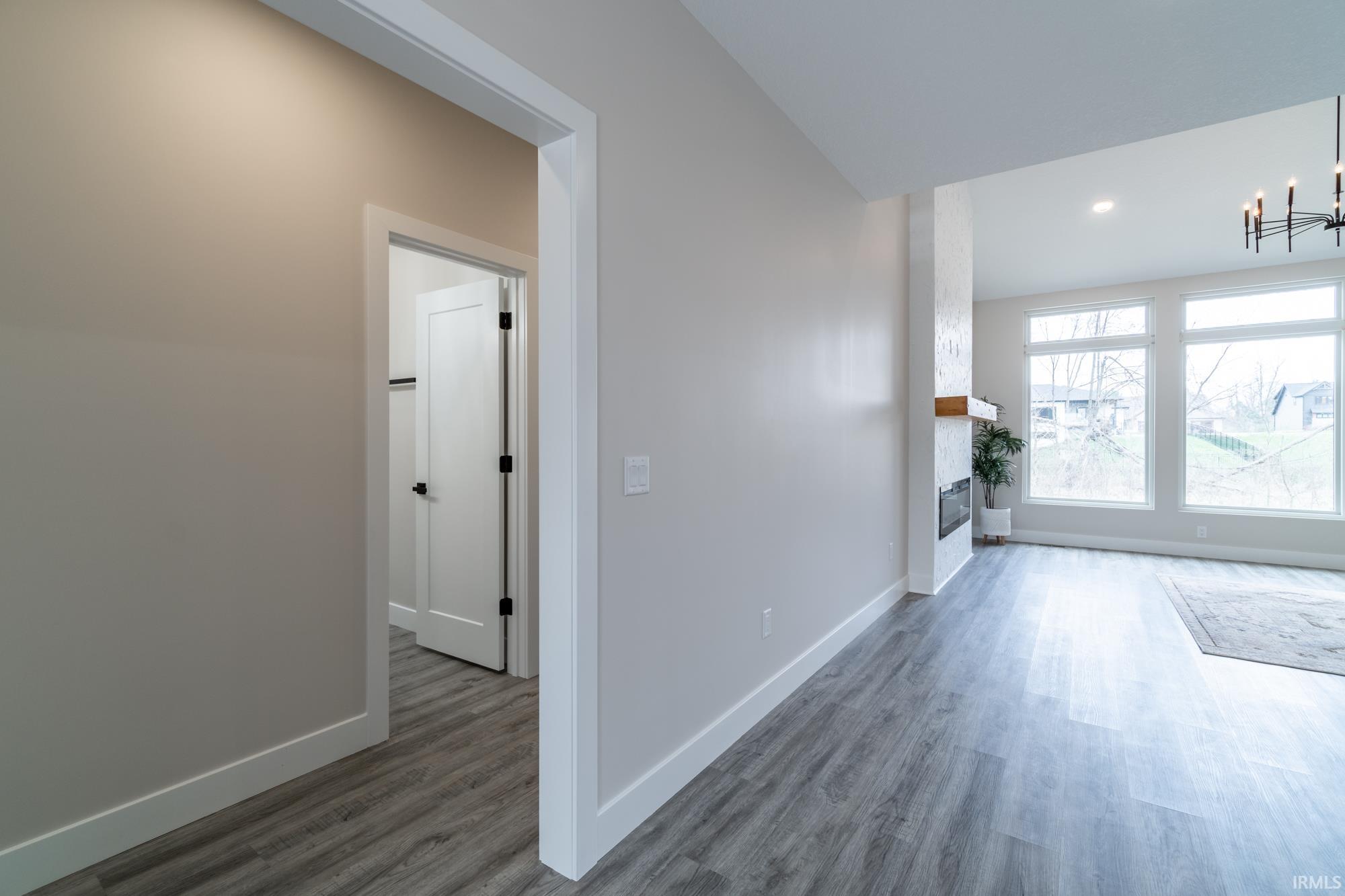 619 Sandringham Pass Fort Wayne, IN 46845 - Photo 17 of 35