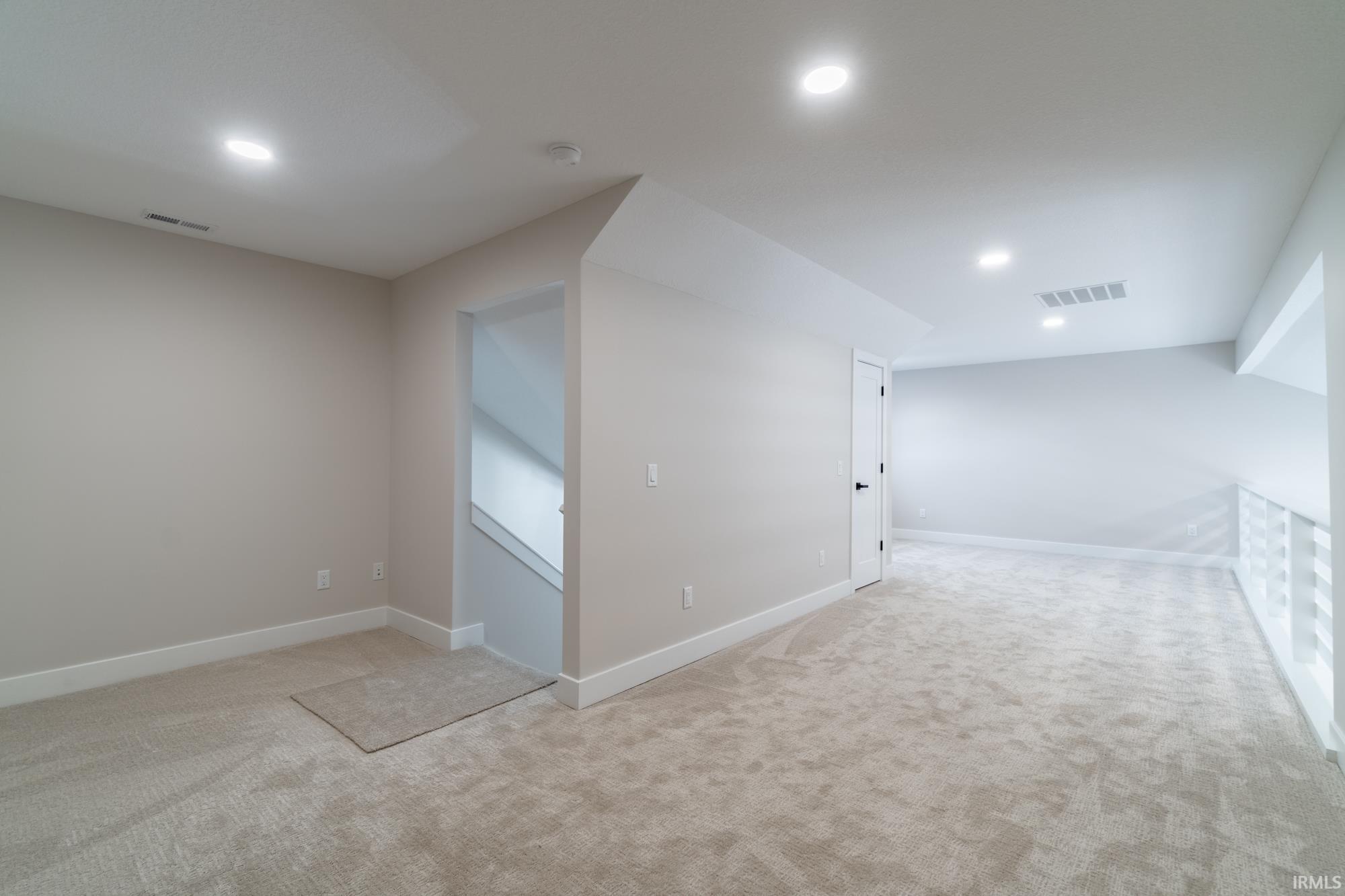 619 Sandringham Pass Fort Wayne, IN 46845 - Photo 30 of 35