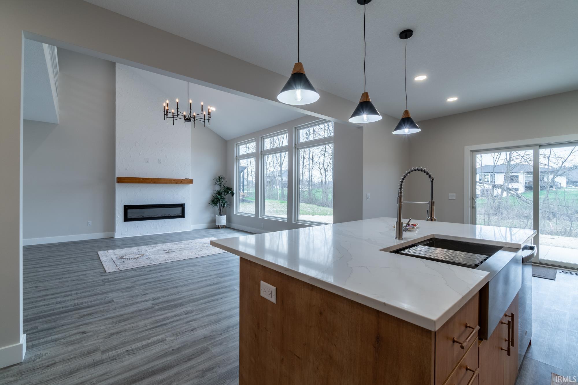 619 Sandringham Pass Fort Wayne, IN 46845 - Photo 9 of 35