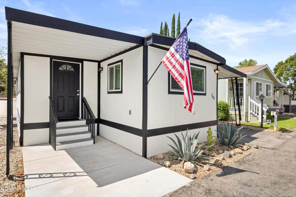 1550 Rory Lane, Unit 166 Simi Valley, CA 93063 - Photo 1 of 29
