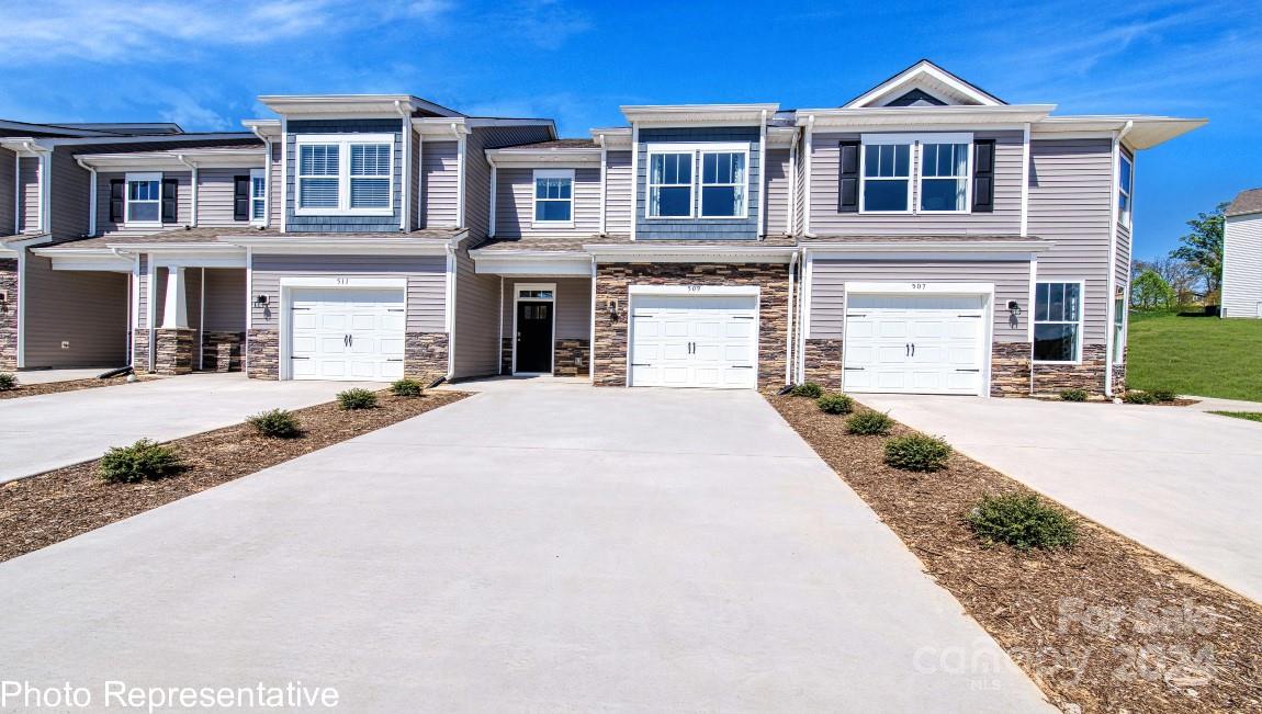 534 Wheatfield Road Fletcher, NC 28732 - Photo 2 of 44