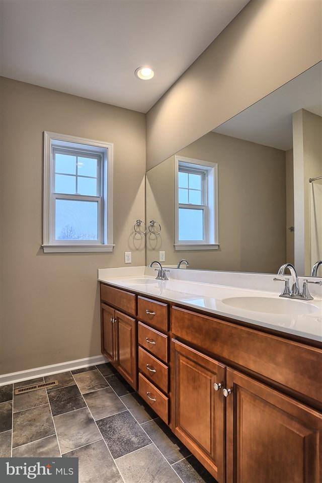 6004 Union Deposit Road Harrisburg, PA 17111 - Photo 15 of 23 Gallery Image 15