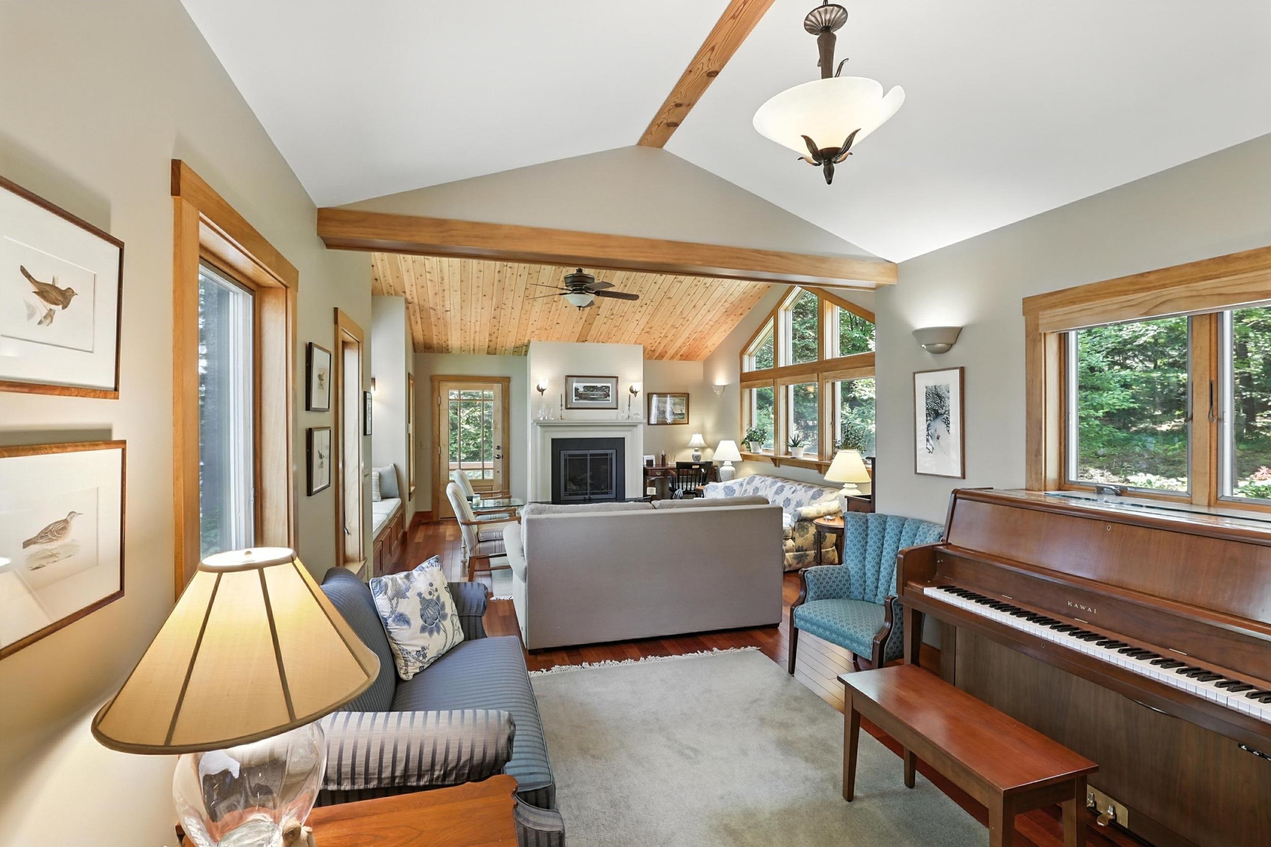 357 Forest Acres Road New London, NH 03257 - Photo 7 of 32