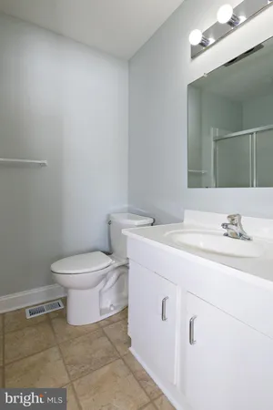 $1,950 | 211 Woodhollow Drive, Marlton, NJ 08053