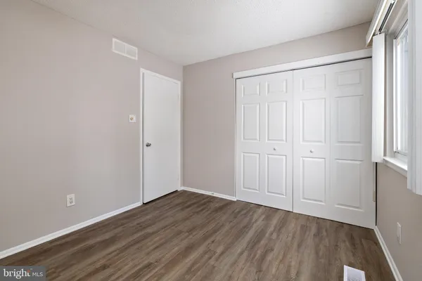 $1,950 | 211 Woodhollow Drive, Marlton, NJ 08053