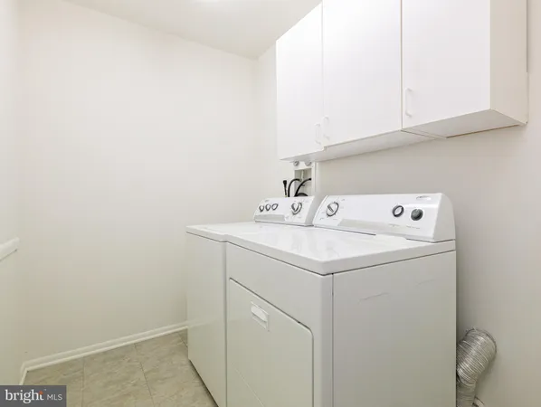 $1,950 | 211 Woodhollow Drive, Marlton, NJ 08053