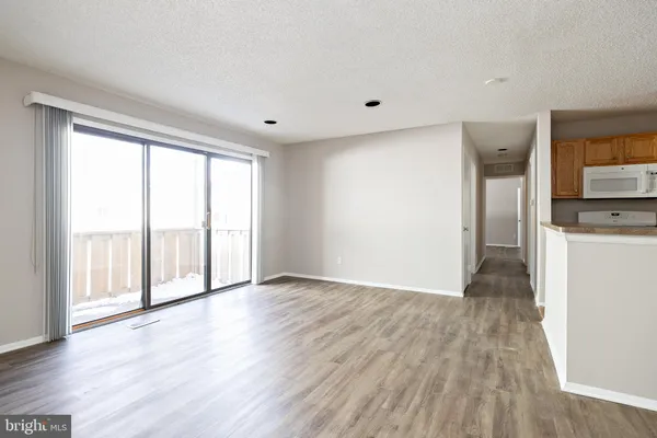 $1,950 | 211 Woodhollow Drive, Marlton, NJ 08053